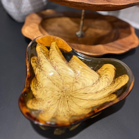 💛 Murano Style – Amber & Cream Art Glass Bowl - Picture 5 of 9